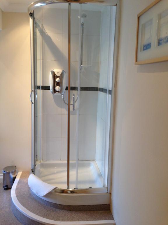 آيماوث The Bantry Guest House الغرفة الصورة