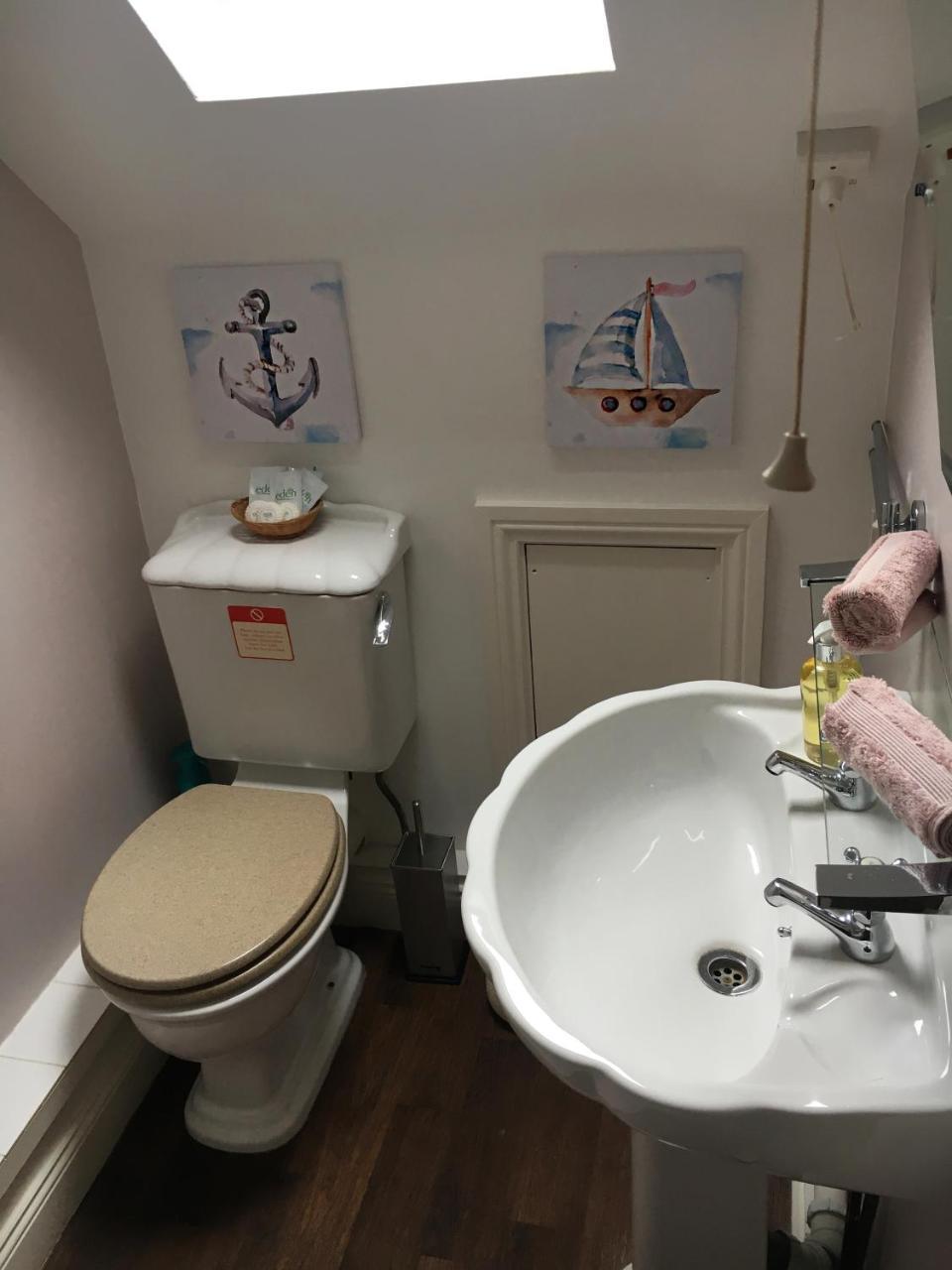 آيماوث The Bantry Guest House المظهر الخارجي الصورة